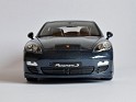 1:18 Welly Platinum Porsche Panamera S 2009 Metallic Blue. Uploaded by Ricardo